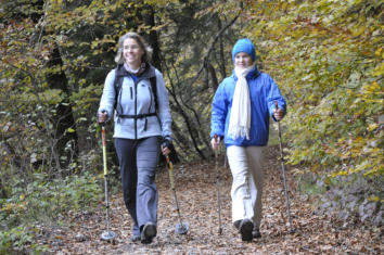 Naturerfahrung und Sport in einem: Nordic Walking